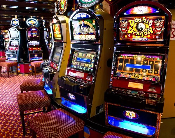Why Online Slot Games Are Popular Across the Globe